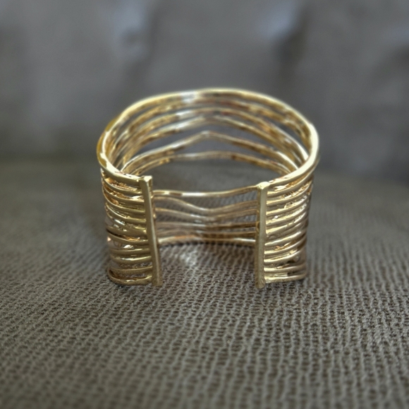 Robert Lee Morris Layered Gold💛 Wire Cuff Bracelet - Picture 14 of 16